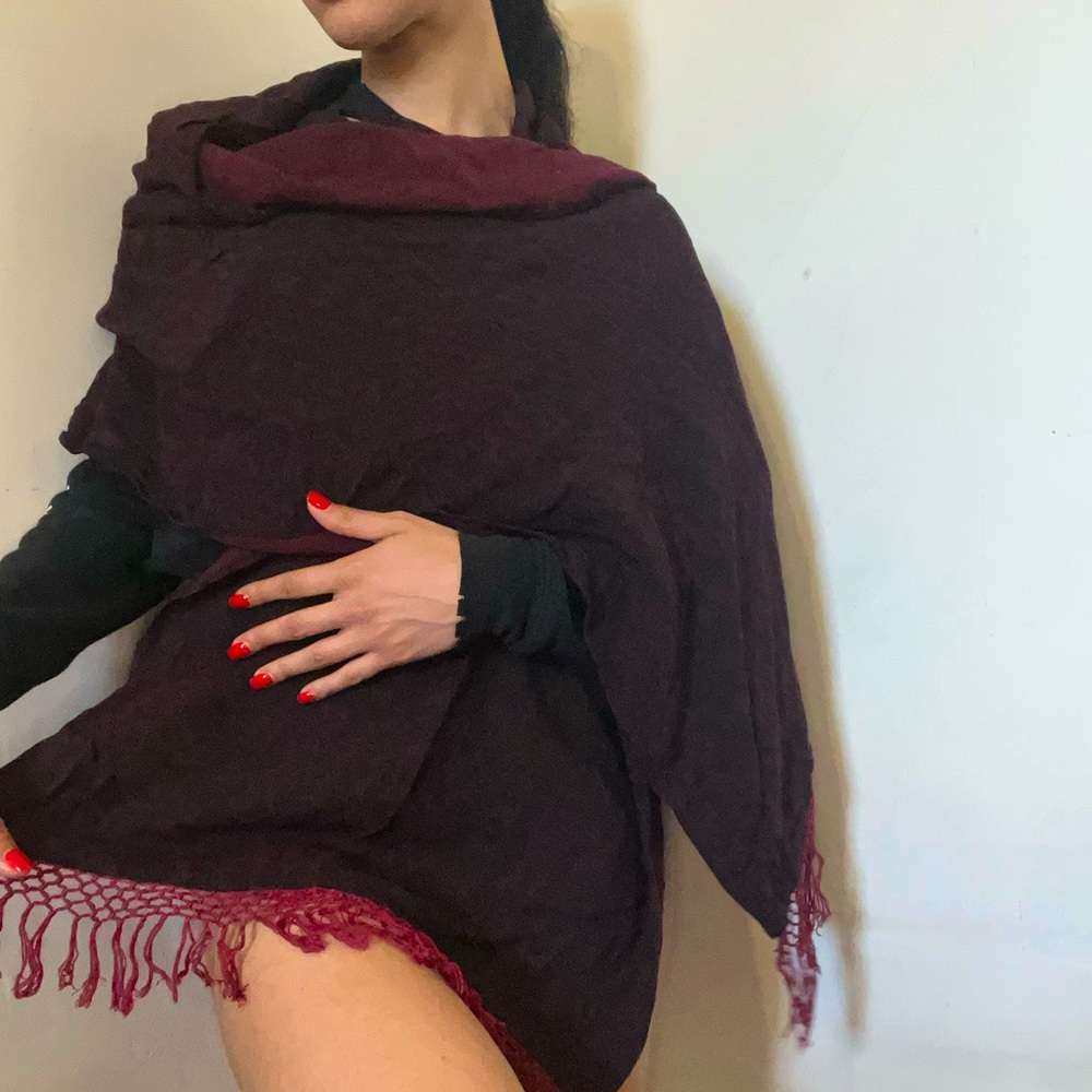RED AFRICAN SCARF